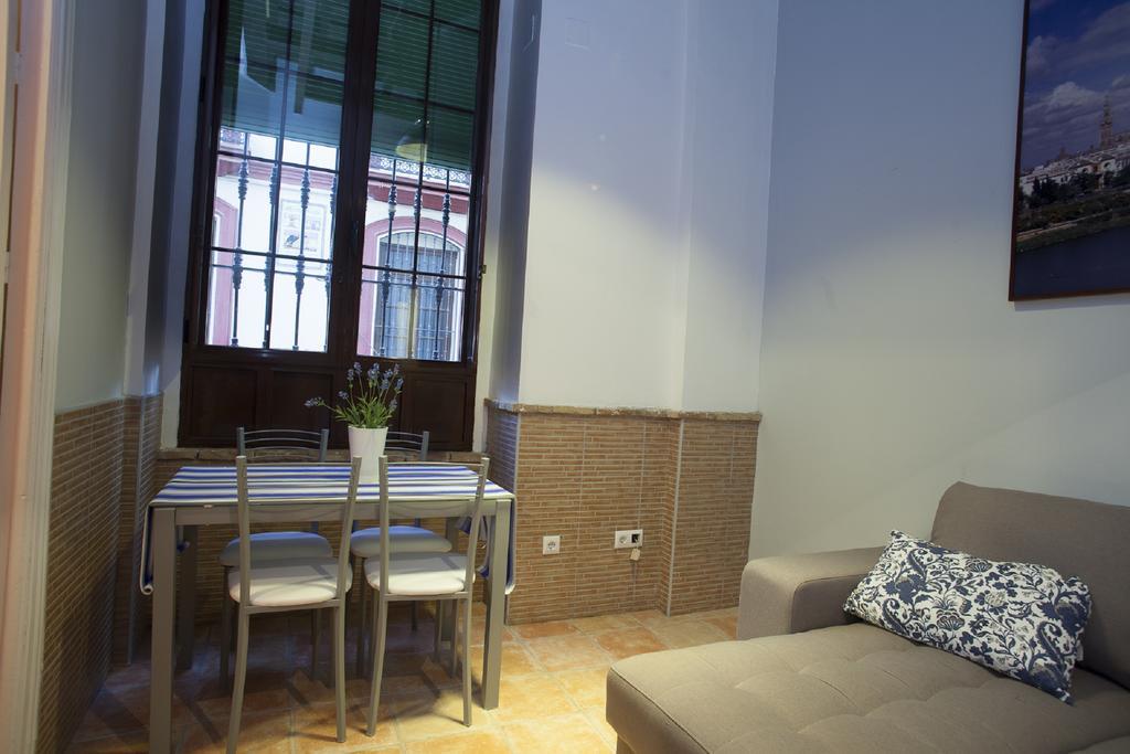Appartement Reservaloen Puerta De La Maestranza *