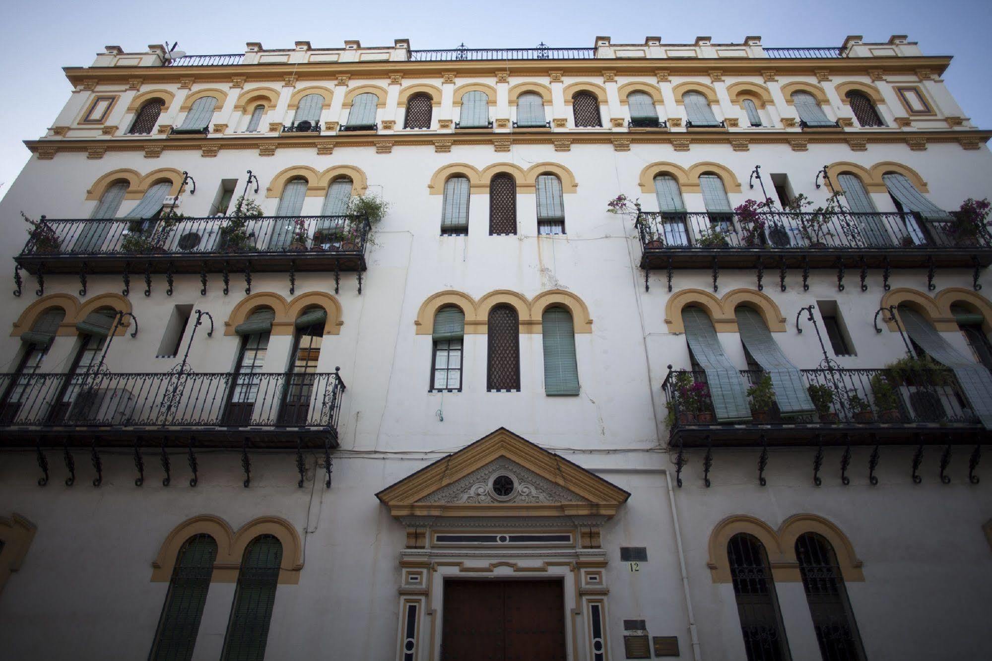 Appartement Reservaloen Puerta De La Maestranza *